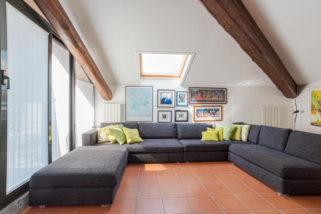 Apt With Terrace And Shared Pool! Lake View! Lejlighed Nesso Eksteriør billede